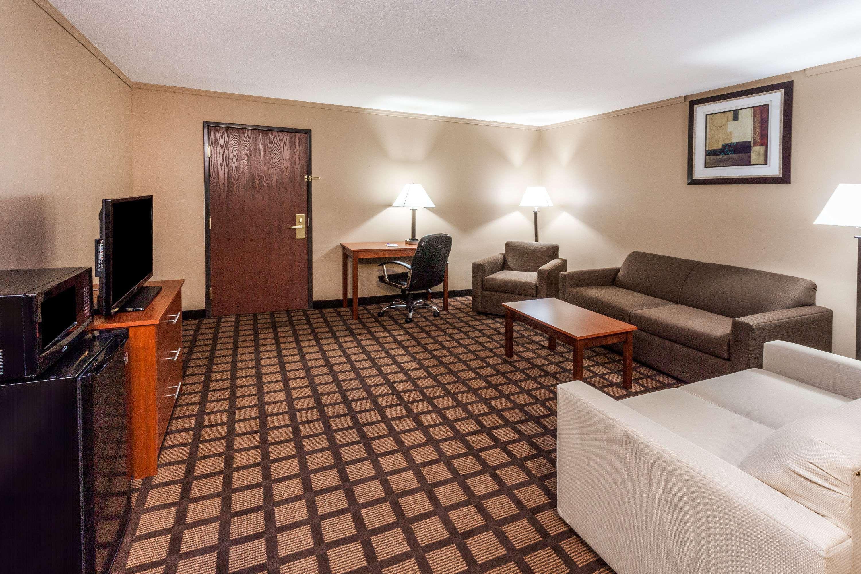 Baymont By Wyndham New Buffalo Exterior foto